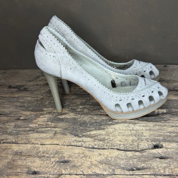 B Makowsky Gray Suede Peep Toe Cutout Platform Heels Women’s Size 9.5M - Picture 4 of 9